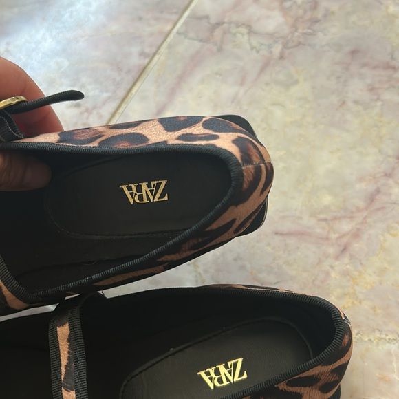 Zara Leopard Animal Print Mary Jane Flats Casual Square Toe Size 38 - Picture 7 of 16